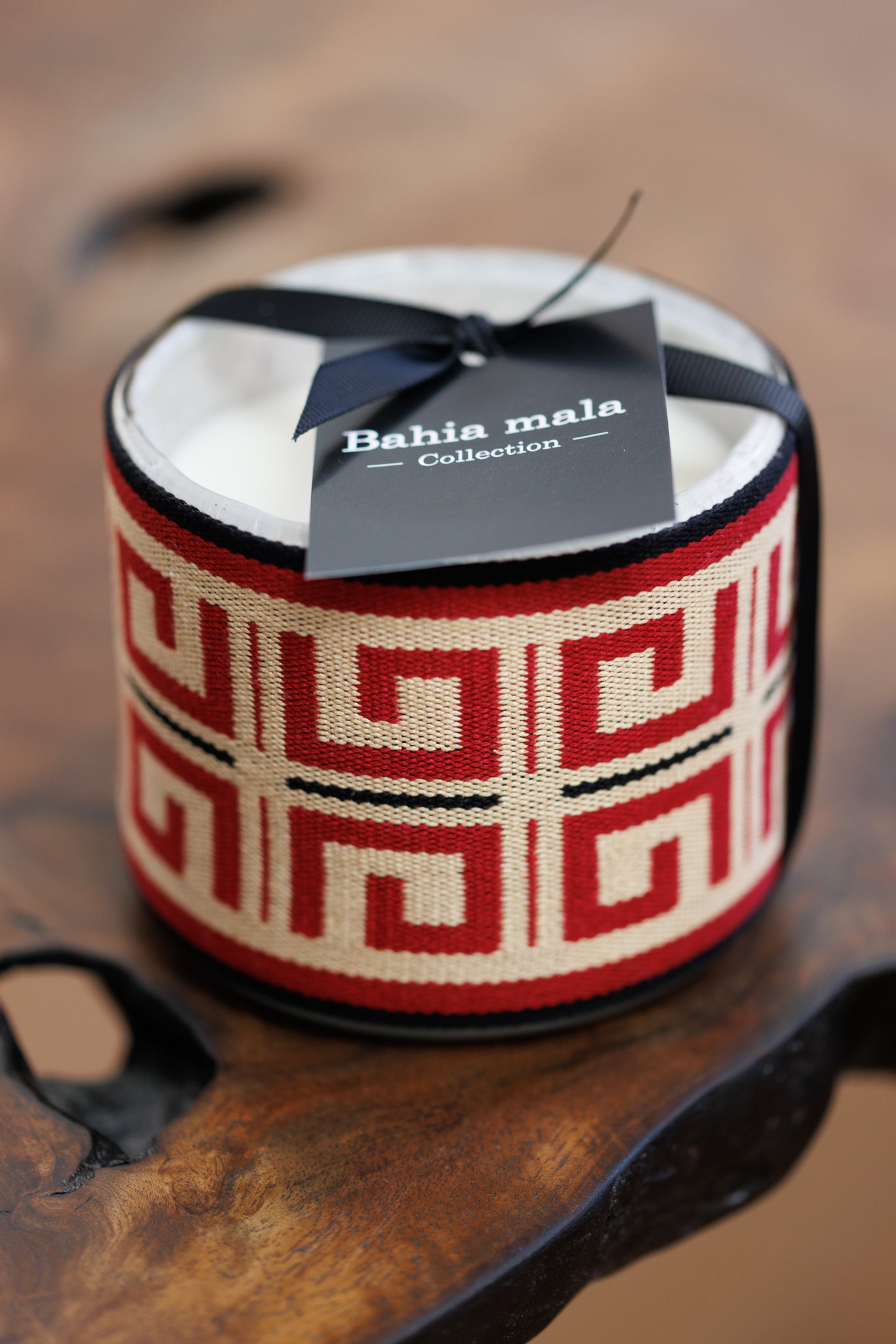 Colonia Candle